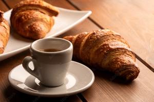 Bar-paninoteca -piatti veloci- enoteca