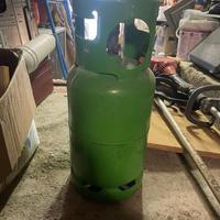 Bombole vuote per stoccaggio gas refrigerante