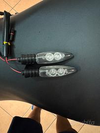 Freccie led anteriori