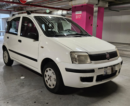 Fiat Panda 1.3 Multijet (NEOPATENTATI)