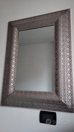 Specchio Maisons du Monde con cornice in metallo