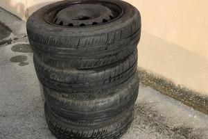 Gomme estive DUNLOP 175 65 15 84H