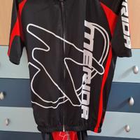 Abbigliamento sportivo bici