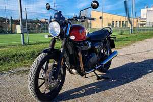 Triumph speed twin 900