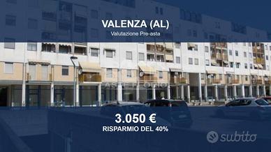 Immobile in asta di 17 m² a Valenza