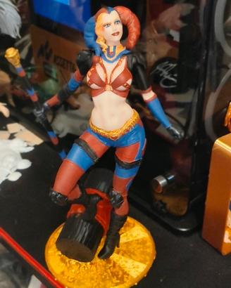 Harley Quinn Fun art action figure  altezza 32cm 