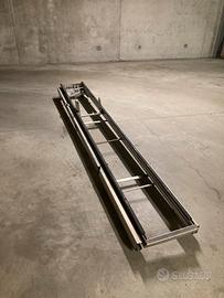 Portascala scorrevole per furgone