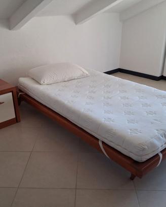 Letto singolo tipo futon