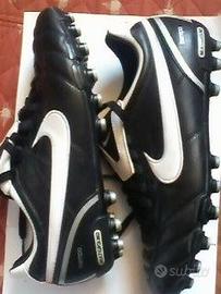 2 Scarpe calcio NIKE Tiempo: n.45, e n.42,5 NUOVE