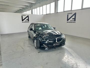 BMW 116 D 5P. BUSINESS ADVANTAGE