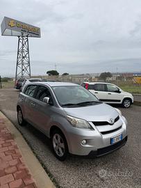 Toyota Urban Cruiser 1.4 D-4D AWD Lounge my12"