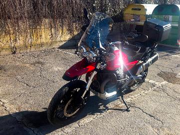 moto guzzi v855 tt 2019