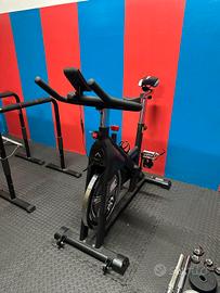 Cyclette Spinning Gym bike da camera