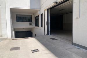 Locale uso commerciale / Deposito