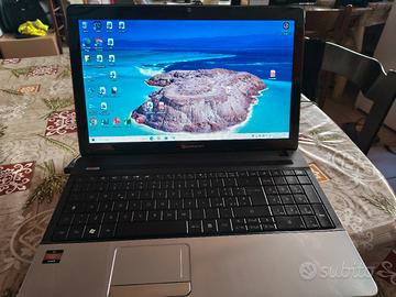 notebook Packard Bell 4gb RAM 320 hdd