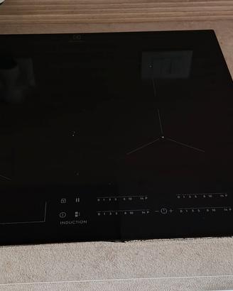Piano cottura Electrolux CIL63443 