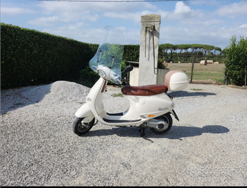 Scooter vespa 2001