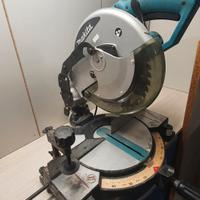 Troncatrice Makita 
