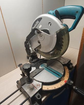 Troncatrice Makita 