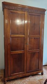 Grande armadio antico