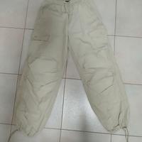 pantaloni 