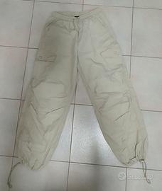 pantaloni 