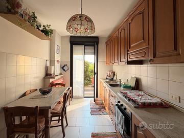 Villa a schiera Castelletto sopra Ticino