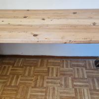 Tavolo in vero legno massello