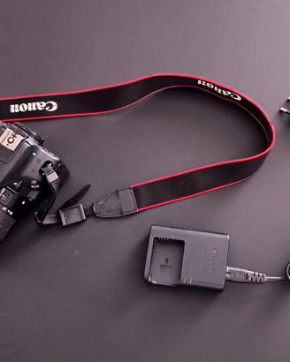 CANON EOS 100D