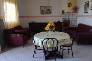 Spiaggiabella: villetta vicinissima al mare