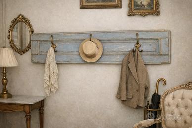 Appendiabiti Vecchia Scure