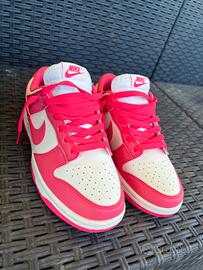 nike dunk fuscia e bianche
