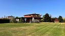 villa-di-205-m²-con-piu-di-5-locali-e-box-auto-dop