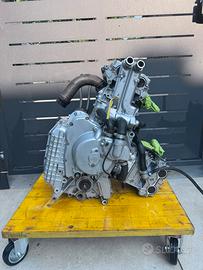 Motore 749s