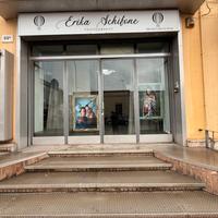 Locale commerciale a Sava