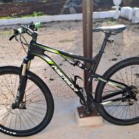 Merida full carbonio 29