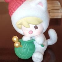 Pop Mart Sweet Bean Kitten and Yarn Ball Figure