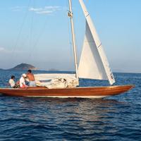 Barca a vela Dragone