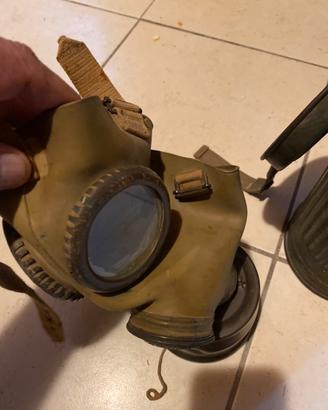 Maschera antigas tedesca WW2 completa