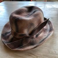 Cappello artigianale in pura lana merinos