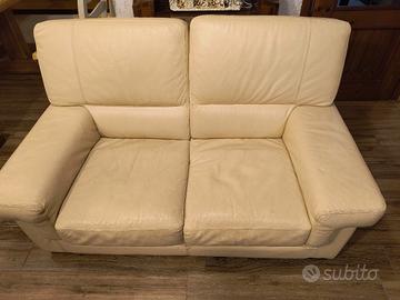 divano 2 posti 
