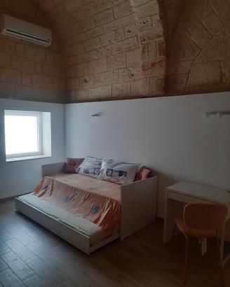 Divano letto singolo estraibile con materassi