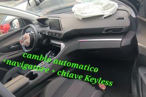 Peugeot 3008 incidentata sinistrata mondialcars 02