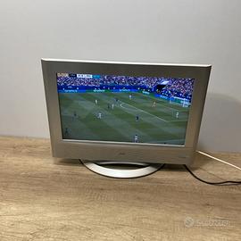 TV LCD da 32 pollici