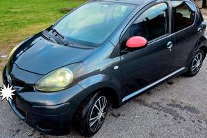 TOYOTA AYGO 1.0 BENZ-OK NEOPAT-PERFETTA!!!!