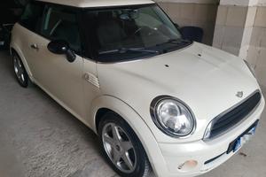 Mini 1.4 16V One Pepper