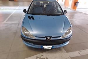 Peugeot 206 1.4 HDi 68 CV 5 porte da vetrina 