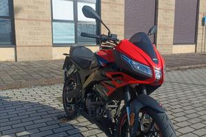 Aprilia Tuono 125 con garanzia ufficiale