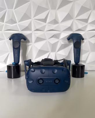 HTC VIVE Pro + 2 base station 2.0 realta virtuale 