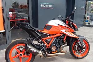 Ktm 1290 Super Duke scarico sc